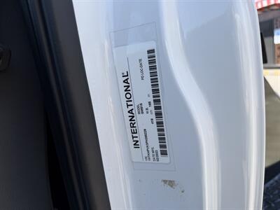 2023 Chevrolet Silverado 4500HD   - Photo 15 - Phoenix, AZ 85034