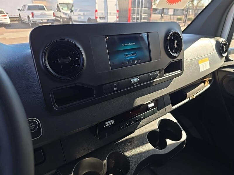 2023 Mercedes-Benz Sprinter 3500XD - Photo 7 - Phoenix, AZ 85034