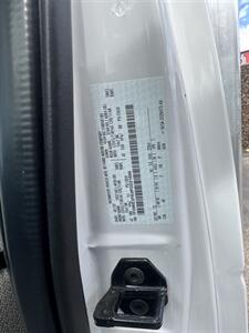 2023 Ford E-350 SD   - Photo 22 - Phoenix, AZ 85034