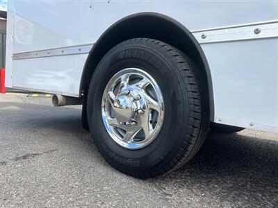 2023 Ford E-350 SD   - Photo 13 - Phoenix, AZ 85034