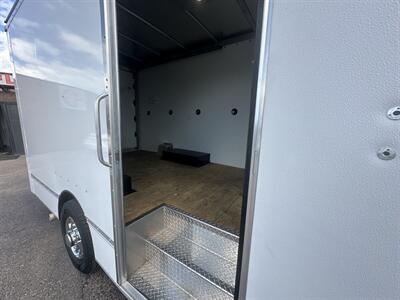 2023 Ford E-350 SD   - Photo 11 - Phoenix, AZ 85034