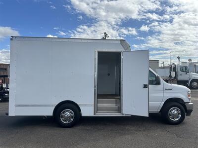 2023 Ford E-350 SD   - Photo 12 - Phoenix, AZ 85034
