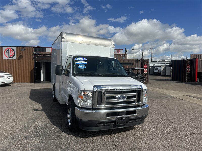 2023 Ford E-350 SD  
