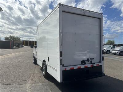 2023 Ford E-350 SD   - Photo 5 - Phoenix, AZ 85034