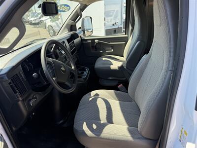 2024 Chevrolet Express 4500   - Photo 15 - Phoenix, AZ 85034