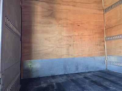 2024 Isuzu NPR HD W/ Liftgate and Side Door   - Photo 20 - Phoenix, AZ 85034
