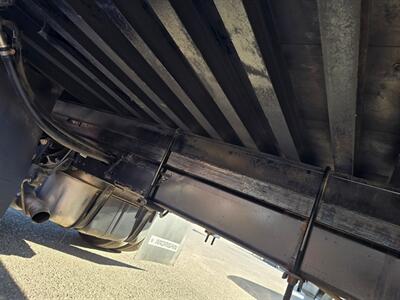 2024 Isuzu NPR HD W/ Liftgate and Side Door   - Photo 27 - Phoenix, AZ 85034