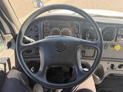 2024 Freightliner M2 106 - 21 FT Refrigerated Truck - Photo 17 - Phoenix, AZ 85034
