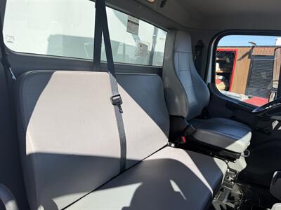 2024 Freightliner M2 106 - 21 FT Refrigerated Truck - Photo 18 - Phoenix, AZ 85034