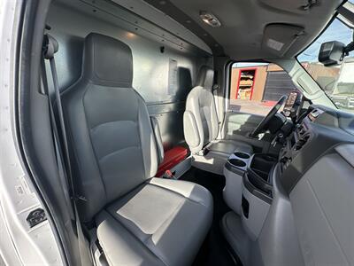 2024 Ford E-350 W/ 16 Foot Box and Ramp   - Photo 16 - Phoenix, AZ 85034