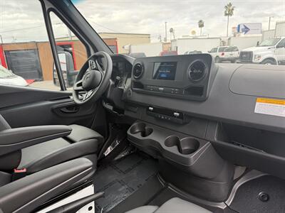 2023 Mercedes-Benz Sprinter 3500XD Box Truck   - Photo 17 - Phoenix, AZ 85034