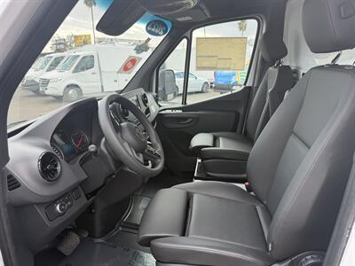 2023 Mercedes-Benz Sprinter 3500XD Box Truck   - Photo 14 - Phoenix, AZ 85034