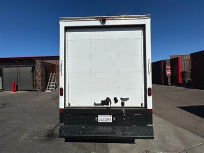 2022 Ford Transit 350 HD 156 in. CUTAWAY BOX TRUCK/CUBE VAN   - Photo 10 - Phoenix, AZ 85034