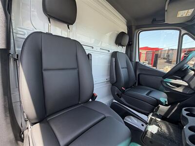 2023 Mercedes-Benz Sprinter 3500XD Service Body   - Photo 12 - Phoenix, AZ 85034