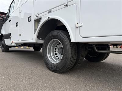 2023 Mercedes-Benz Sprinter 3500XD - Utility Bed - Photo 11 - Phoenix, AZ 85034