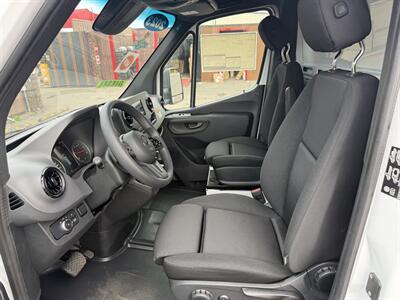 2023 Mercedes-Benz Sprinter 3500XD - Utility Bed - Photo 13 - Phoenix, AZ 85034
