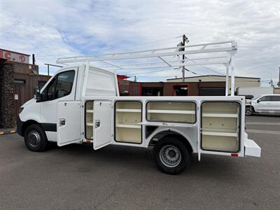 2023 Mercedes-Benz Sprinter 3500XD - Utility Bed - Photo 9 - Phoenix, AZ 85034