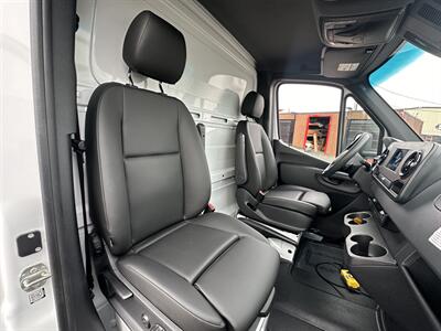 2023 Mercedes-Benz Sprinter 3500XD Dump Bed   - Photo 17 - Phoenix, AZ 85034