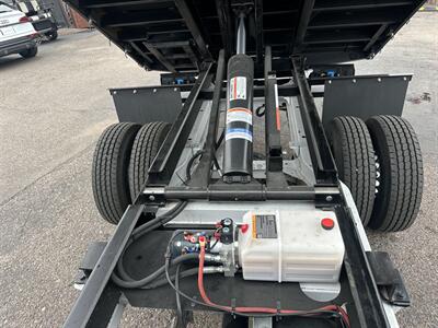 2023 Mercedes-Benz Sprinter 3500XD Dump Bed   - Photo 14 - Phoenix, AZ 85034