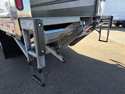 2024 Isuzu NRR Refrigerated Truck   - Photo 13 - Phoenix, AZ 85034