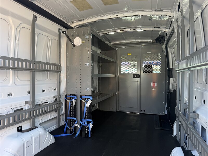 2023 Ford E-Transit 350 Cargo Van - Photo 11 - Phoenix, AZ 85034
