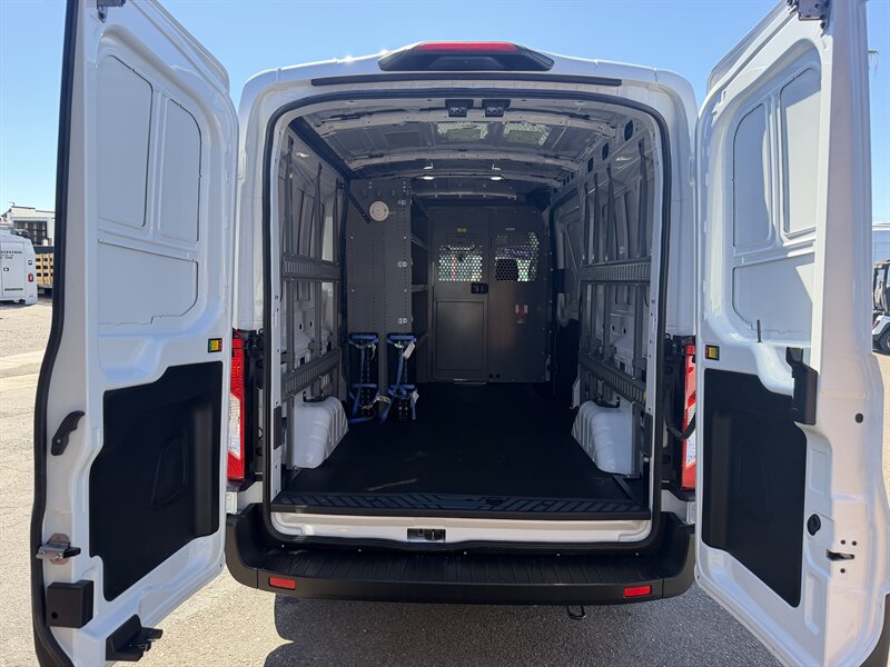 2023 Ford E-Transit 350 Cargo Van - Photo 10 - Phoenix, AZ 85034