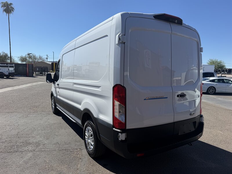 2023 Ford E-Transit 350 Cargo Van - Photo 4 - Phoenix, AZ 85034
