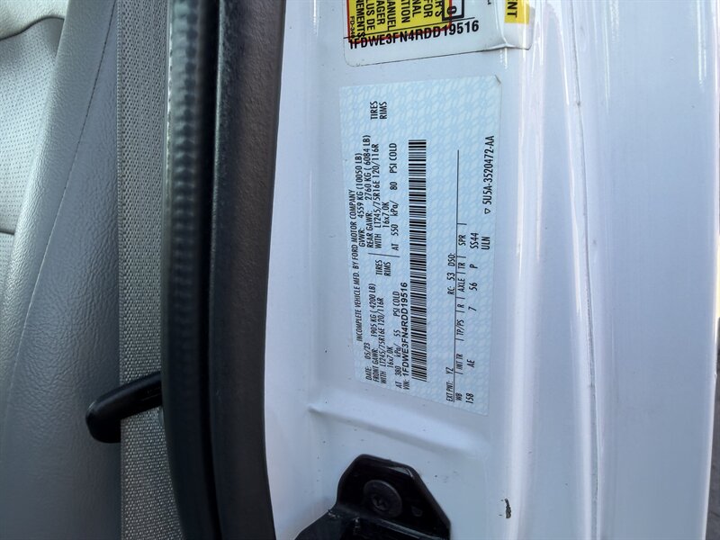 2024 Ford E-350 SD Refrigerated Truck - Photo 16 - Phoenix, AZ 85034