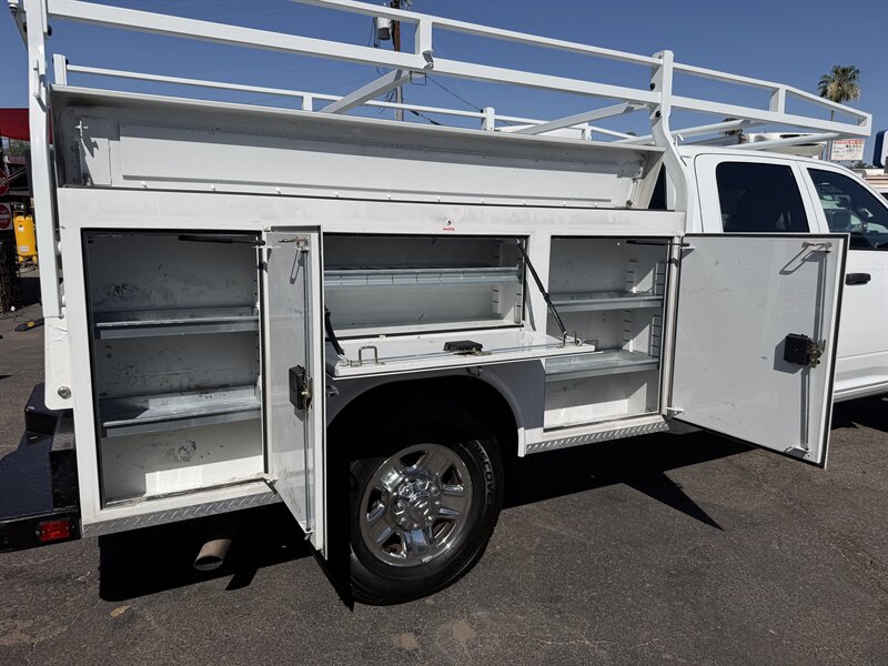 2023 RAM 2500 Tradesman - Service Body - Photo 8 - Phoenix, AZ 85034