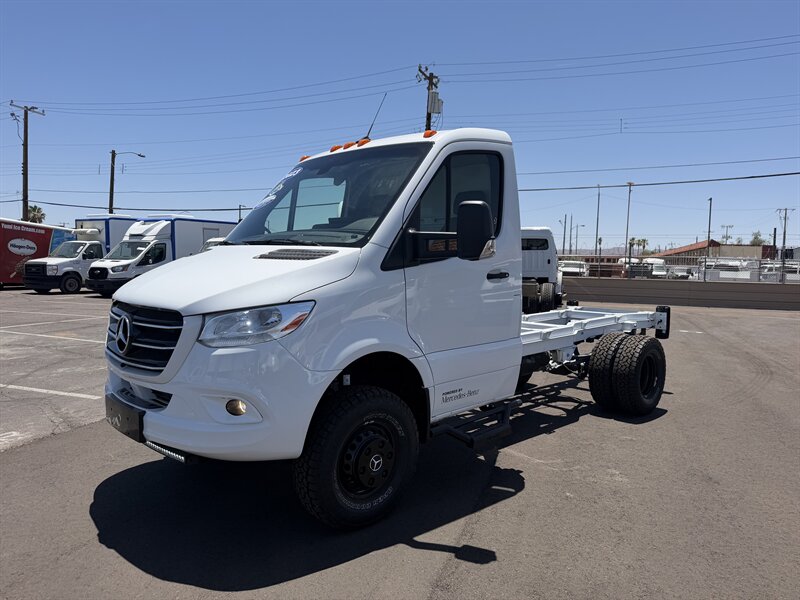 2023 Mercedes-Benz Sprinter Cab Chassis Base - Photo 7