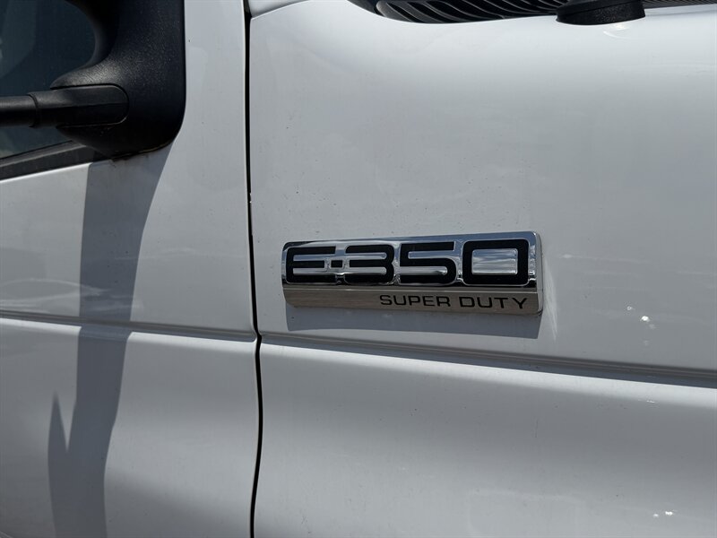 2023 Ford E-350 SD Refrigerated Truck - Photo 20 - Phoenix, AZ 85034