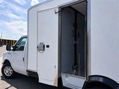 2023 Ford E-350 SD Refrigerated Truck - Photo 8 - Phoenix, AZ 85034