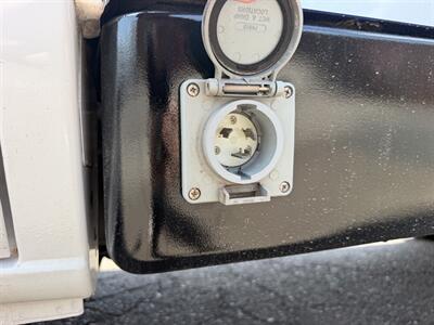2023 Ford E-350 SD Refrigerated Truck - Photo 12 - Phoenix, AZ 85034