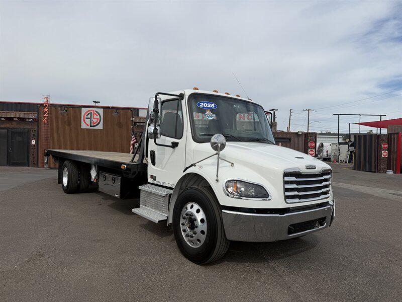 2025 Freightliner M2 106 Flatbed  