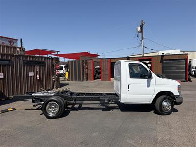 2024 Ford E-450 SD Chassis - Photo 2 - Phoenix, AZ 85034