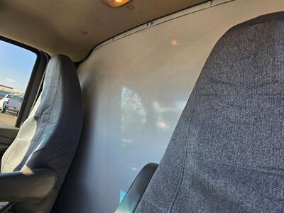 2015 Chevrolet Express 3500  Box Truck - Photo 15 - Phoenix, AZ 85034