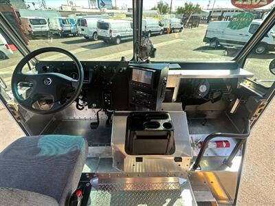 2022 XOS SV05 100% BATTERY-ELECTRIC STEPVAN   - Photo 8 - Phoenix, AZ 85034