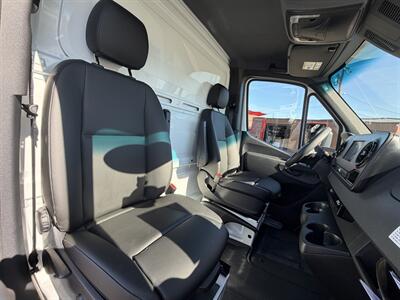 2023 Mercedes-Benz Sprinter 3500XD Cab & Chassis   - Photo 13 - Phoenix, AZ 85034