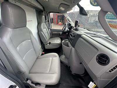 2023 Ford E-350 SD   - Photo 12 - Phoenix, AZ 85034