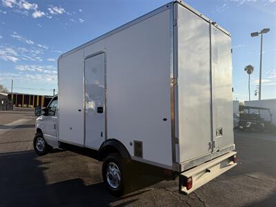 2023 Ford E-350 SD - 12 ft Refrigerated Box Truck - Photo 4 - Phoenix, AZ 85034