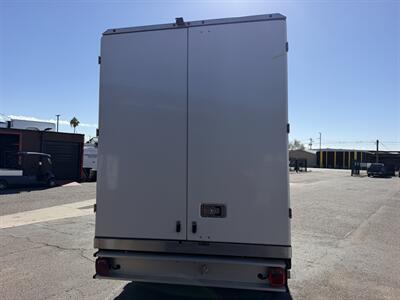 2024 Ford E-350 SD - 12 ft Refrigerated Truck - Photo 4 - Phoenix, AZ 85034