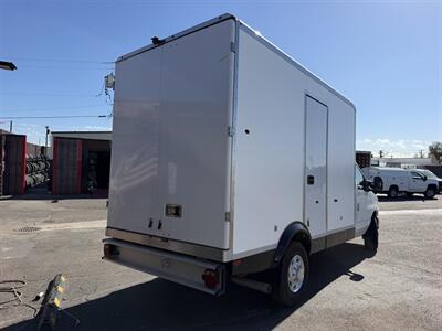 2024 Ford E-350 SD - 12 ft Refrigerated Truck - Photo 3 - Phoenix, AZ 85034