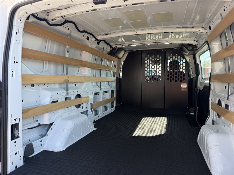 2025 Ford Transit 250 Low Roof Cargo Van - Photo 9 - Phoenix, AZ 85034