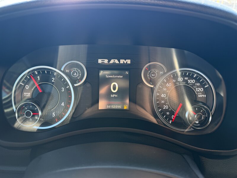 2024 RAM 5500 - 12 Foot Flatbed - Photo 16 - Phoenix, AZ 85034