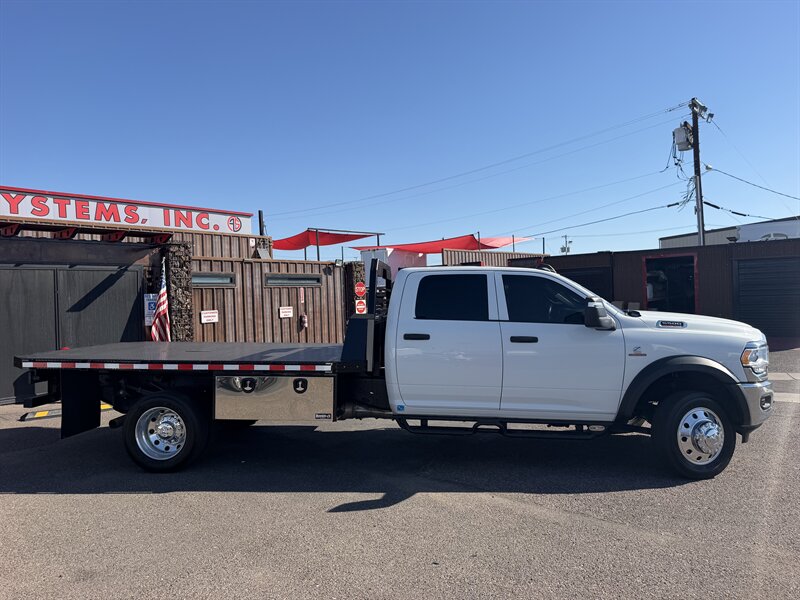 2024 RAM 5500 - 12 Foot Flatbed - Photo 2 - Phoenix, AZ 85034