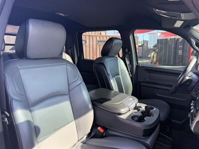 2024 RAM 5500 - 12 Foot Flatbed - Photo 18 - Phoenix, AZ 85034
