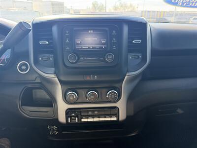 2024 RAM 5500 - 12 Foot Flatbed - Photo 17 - Phoenix, AZ 85034