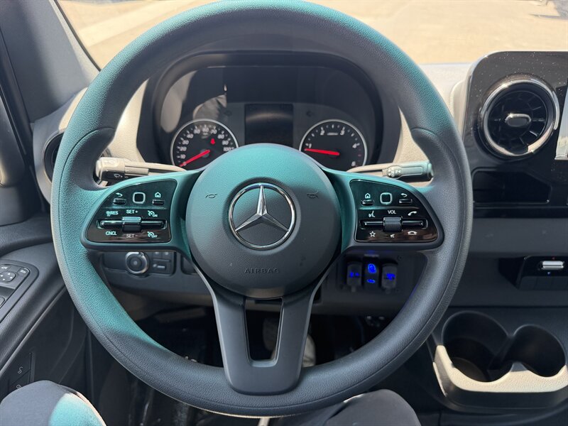 2023 Mercedes-Benz Sprinter 3500XD AWD - 144 " WB - Photo 10 - Phoenix, AZ 85034