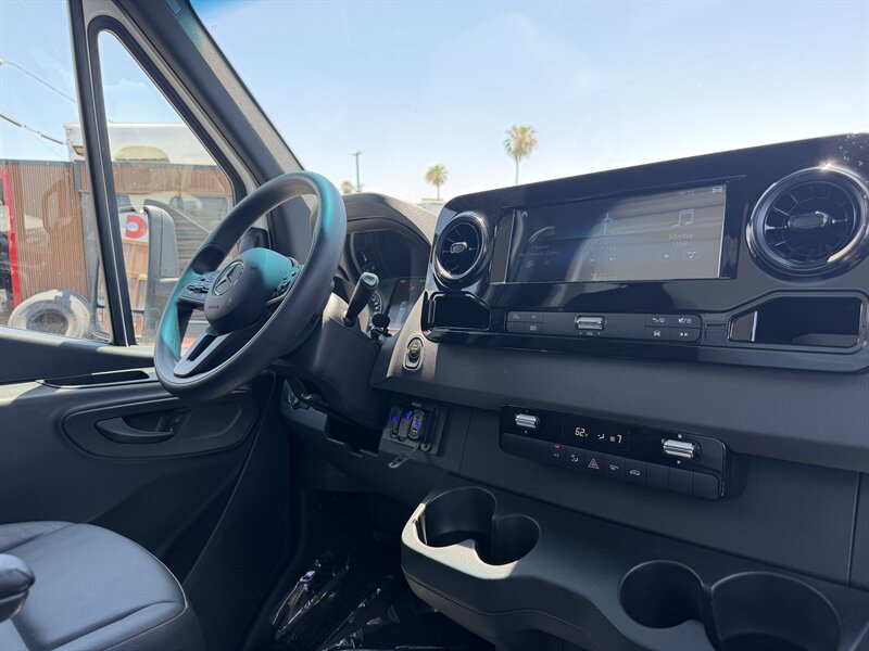 2023 Mercedes-Benz Sprinter 3500XD AWD - 144 " WB - Photo 16 - Phoenix, AZ 85034