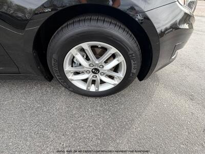 2011 Kia Optima LX - Photo 20 - Garden City, ID 83714